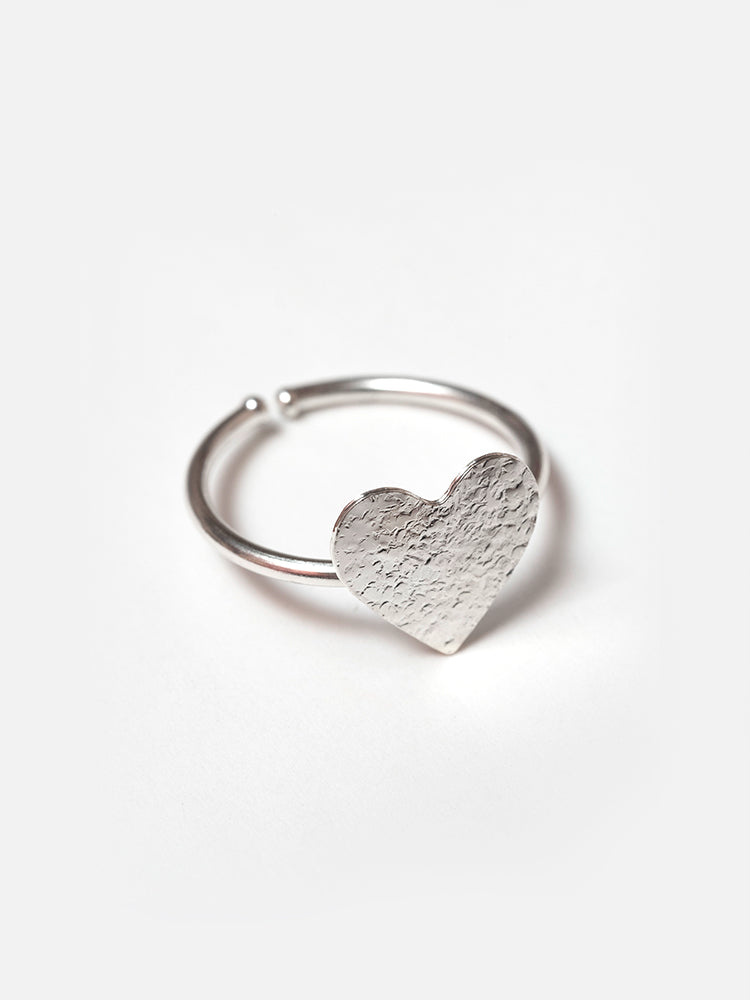 Petite Heart Ring - Silver